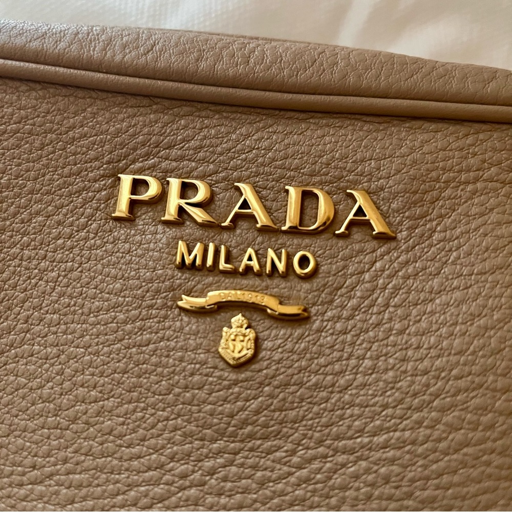 *SOLD* Prada Vitello Phenix Camera Bag - Cammeo - Picture 7 of 13